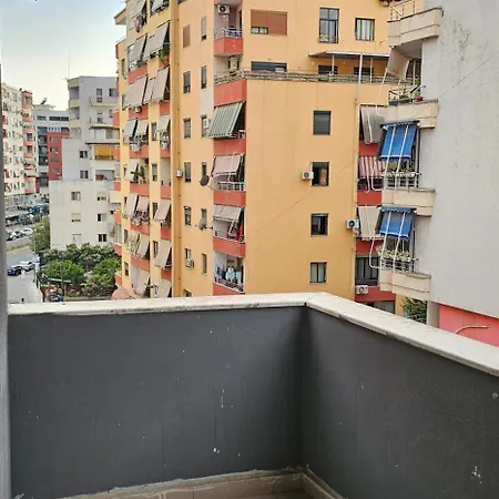 Apartment Bear *